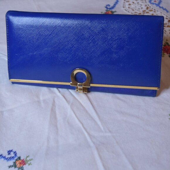 Salvatore Ferragamo Gancini Continental Wallet – Zaffiro Viola Blue - Picture 1 of 10